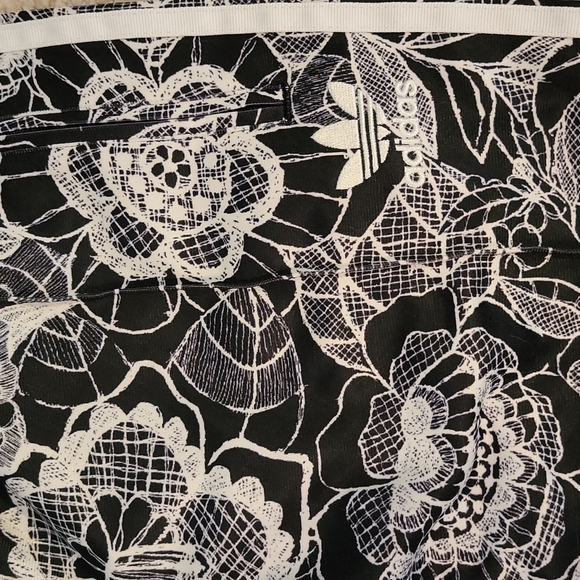 Adidas x Farm Rio Track Leggings Black and White Floral Lace - Picture 4 of 4